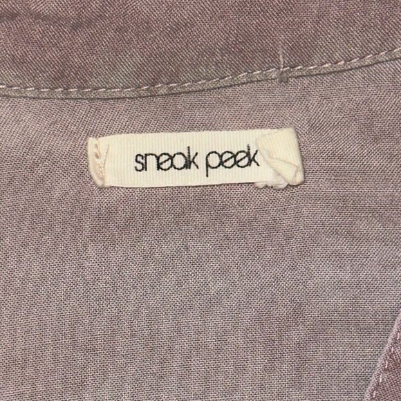 Sneak Peek Short Sleeve Button Down Blouse Shirt - Picture 4 of 6